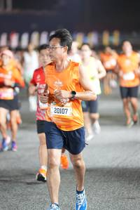 BIB: 20107
                            <button type="button" onclick="openModal(19605084)" class="btn btn-primary btn-sm float-right btn-popup" data-toggle="modal" data-target=".modal-high-quality">
                        <i class="fas fa-shopping-cart"></i> Add to Cart
                    </button>
                                            <button type="button" onclick="isThisMe(19605084, true)" class="btn btn-success btn-sm float-right btn-popup btn-isme hidden" data-toggle="tooltip" data-placement="bottom" title="นี่คือรูปของคุณใช่ไหม คลิกที่นี่เพื่อเอาเข้าอัลบั้ม">
                        <i class="fas fa-plus"></i> Add to album
                    </button>
                    <button type="button" onclick="isThisMe(19605084, false)" class="btn btn-warning btn-sm float-right btn-popup btn-isnotme hidden">
                        <i class="fas fa-ban"></i> Remove from album
                    </button>